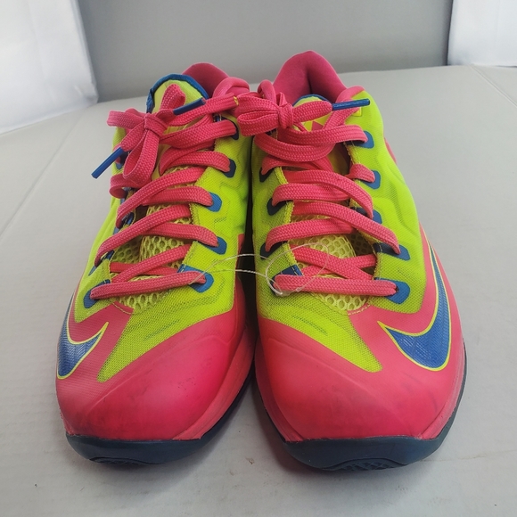 Nike Max Lebron XI Low GS Volt Photo Blue Pink Sho - Picture 2 of 8